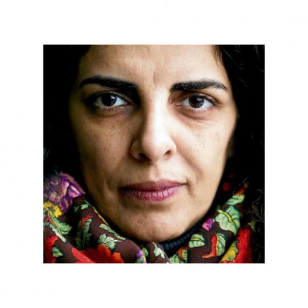 Porträtt av Parvin Ardalan